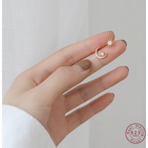 925 Sterling Silver 14K Gold Plating Sun Moon Asymmetrical Stud Earrings Women Exquisite Sweet Student Jewelry Girlfriend Gift