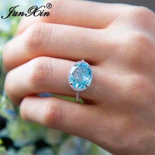 JUNXIN Oval Cut Aqua Blue Crystal Ring Minimalist Single Stone Wedding Rings For Women Promise Engagement Ring Jewelry
