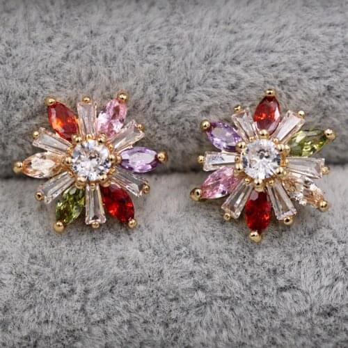 Luxury fashion Jewelry Flower Gold Earrings for womens earrings with zircon Red stone Small Stud Earrings wedding gift