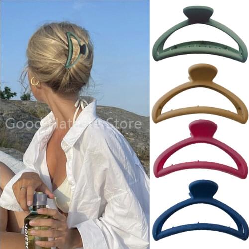 1Pc Korean Simple Style Hair Claws Clamps Crab Hair Clips Hairpins Barrette Headwear for Women Girls Hair Accessories Gifts 2021