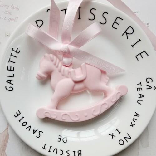 Silicone Fondant Mold Car Aroma Pendant Solid Aroma Car Fragrance Gift Cars Carousel Hourse Mould Silicone Rubber PRZY 001