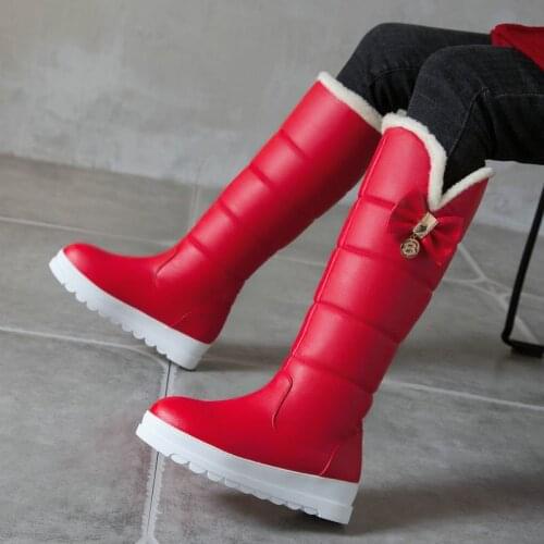 Warm Winter Women Snow Boots Elegant Fashion Comfort Flat with Thick Sole Plush Boots Women Platform Black Mid Calf Boots Shoes