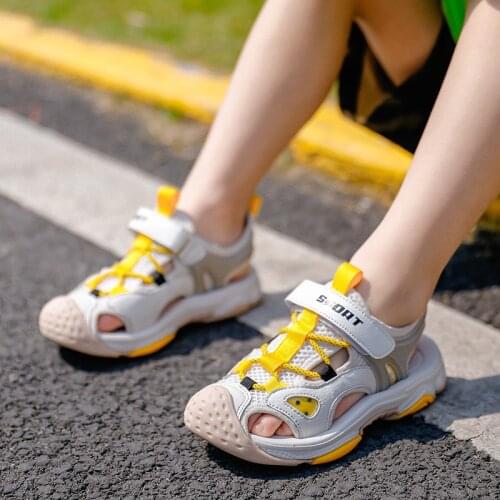 2021 Summer New Children Light Non-Slip Breathable Mesh Sandals Fashion Kids Outdoor Beach Shoes Boys Closed Toe Sport Sandals