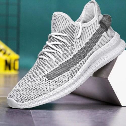 2021New mens summer casual shoes mesh sneakers large size light fashion white gray fashion breathable outdoor sports walking