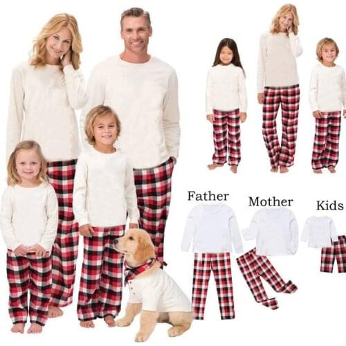 VIP Link Family Macthing Clothes Family Pajamas Mom Dad Kids Pyjamas 2021 spring autumn family pajamas set dog Fashion pijamas