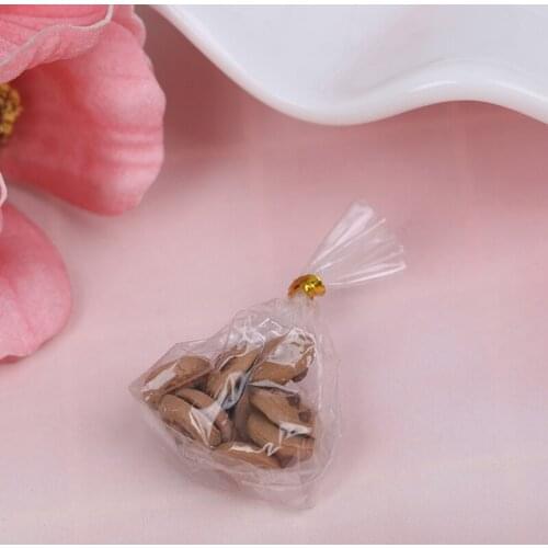 1 Pack Dollhouse Cute Miniature Chocolate Cookies Bakery Biscuit For Children Kids Mini Pretend Toys Kitchen Decor