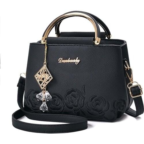Bag female 2020 new fashion wild shoulder messenger bag personality handbag fashion female small bag shoulder bag