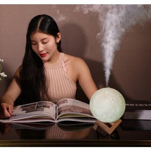 Coquimbo 3D Moon Lamp With Air Humidifier Built In Rechargeable Battery Stepless Dimming Night Lamp 13cm Diameter Moon Lamp