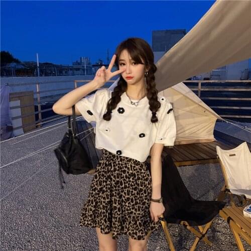 Blouse Round Neck White Flower Short-sleeved Top Womens Summer New Style Korean Loose Thin Slim Slim Top
