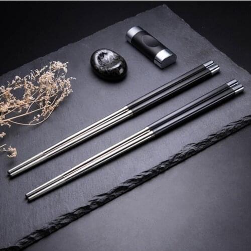 1 Pairs High Quality Non-slip Japanese Chopsticks 304 Stainless Steel Reusable Travel Chop Sticks China Tableware Gift