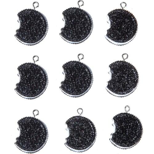 New Design Simulated food Half Oreo Biscuits Resin Pendant charms for Making jewelry DIY 10 pcs Wholesale