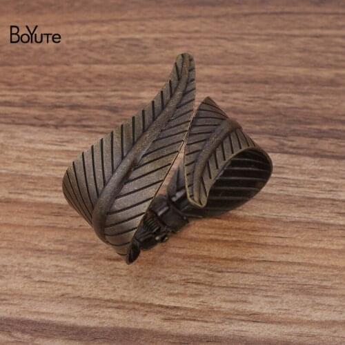 BoYuTe Factory Supply Antique Bronze Plated Big Leaf Bangle Bracelet Vintage Style Diy Handmade Materials