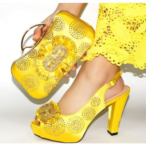 Doershow Shoes and Bag Set African Sets 2020 yellow Color Italian Shoe Bag Set Decorated with Rhinestone High Quality! SIM1-36