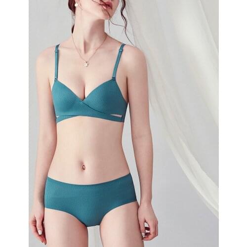 Sexy Women Bra And Panty Sets Without Underwire And Padded Bralette Bras Women Underwear And Panty Set Size 30-38 AA A B C Cup