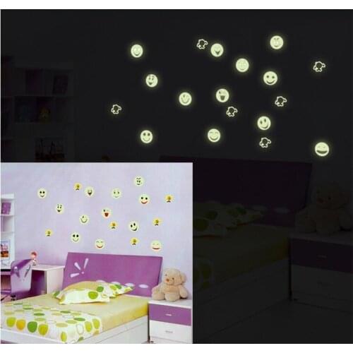 Beautiful stars moon Luminous home decor wall stickers glow night mural art for kids baby bedroom decal nursery decoration