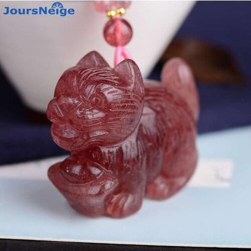 Wholesale Strawberry Natural Crystal Pendants Hand Carved Dog Pendant Sweater Chain Necklace Lucky for Women Men Wealth Jewelry