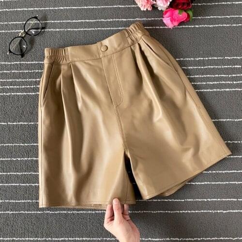 Europe Style Womens high quality genuine leather wide-leg pants High-rise leather short pants C093