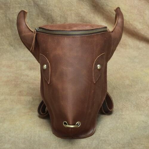 2019 New crazy horse leather backpack ngau tau bag personality fashion motorcycle bag men and women couple package