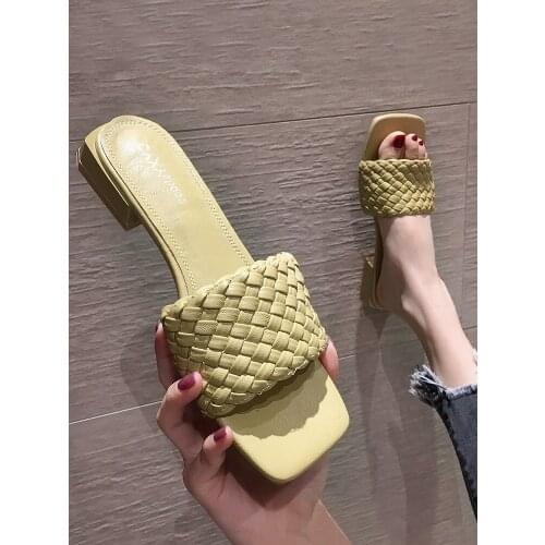 Slippers womens outdoor fashion summer 2021 new open-toed low heels