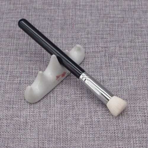 C04 Professional Handmade Make Up Brush Flat Top Foundation Brush Soft Saikoho Goat Hair Cosmetic Tools Black Makeup Brushes