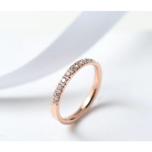 YUN RUO 2019 Shiny Zirconia Wedding Rings Rose Gold Color Woman Birthday Gift Party Fashion Titanium Steel Jewelry Never Fade