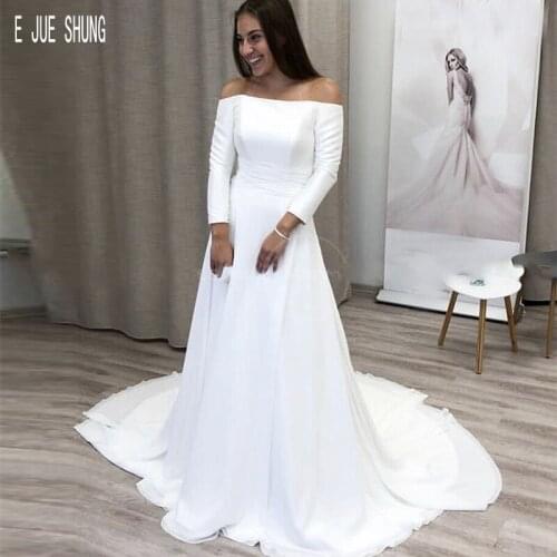 E JUE SHUNG Vintage A Line White Wedding Dresses Boat Neck Long Sleeves Vestido De Novia Simple Lace Up Back Bridal Gowns