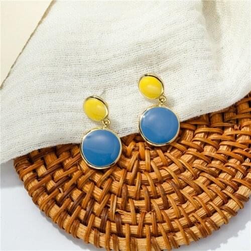 Korean fashion fashion small fresh earring geometric girl earring stud female round eight drop oil earring pendant earring