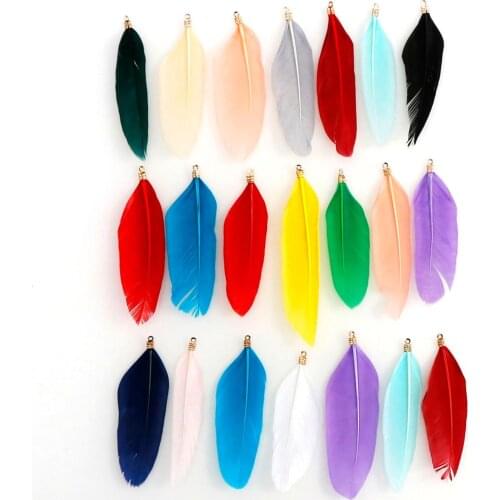 20Pcs/bag 17 Colors Natural Goose Feather Charms Pendant Earring Charms For DIY Necklace Bracelet Jewelry Making 60-70cm