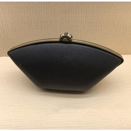 20.5X10.5 antique brass bronze metal purse frame with black plastic box clutches frame purse handle obag hanger drop ship