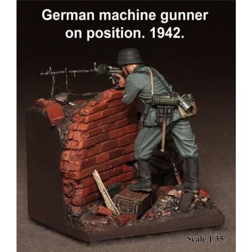 1/35 Scale Resin Figure MG Gunner on position no base