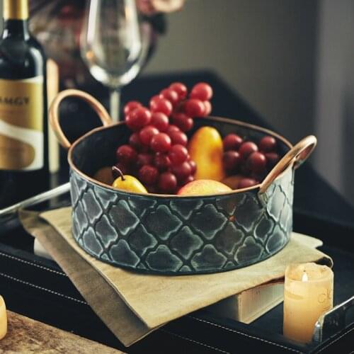 1Pcs Nordic Vintage Round Fruit Basket Distressed Metal Serving Tray Snack Dessert Plate Kitchen Decorative Tray With Handle