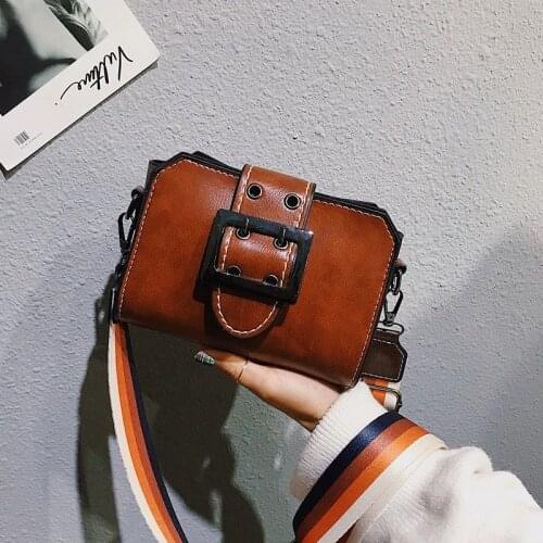 Ultra-popular retro small bag for women 2020 new fashion broadband crossbody bag for women single shoulder bag