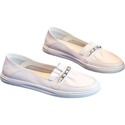 Small white shoes womens shoes spring and autumn 2021 new flat bottom shallow mouth one foot shoes Doudou casual single shoes s