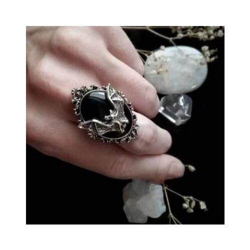 Gothic Punk Vampire Bat Rings for Men and Women Silver Plated Bat Cameo Halloween Witch CZ Crystal Ring Best Gift Jewelry