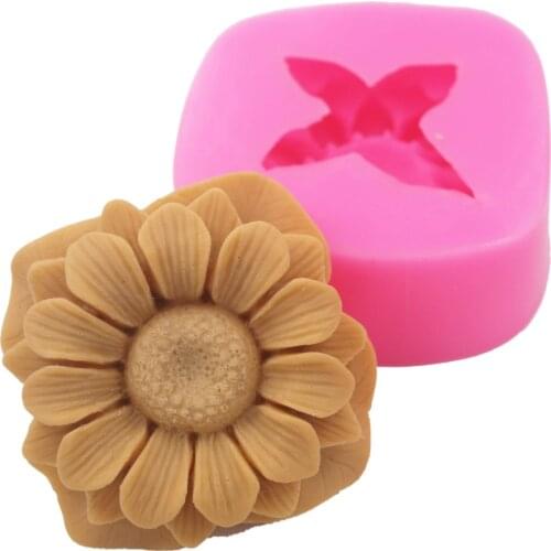Silicone Soap Mold shape Sunflower Mould Craft Art Silicone 3D Soap Mold Craft Molds DIY Handmade Candle Molds S593