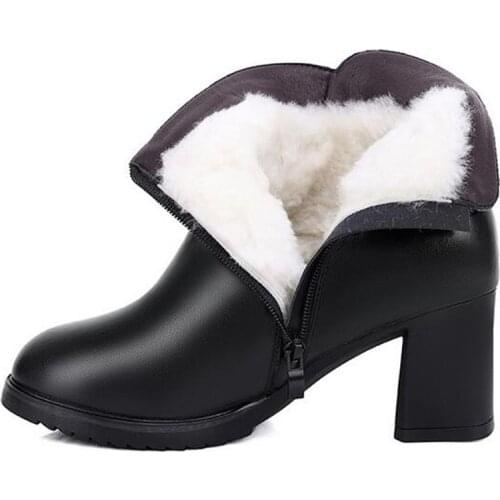 2020 New Wool Fur One Womens Winter Boots Warm Snow Boots Large Size Cowhide Black Boots High Heel Fashion Shoes Woman Boots