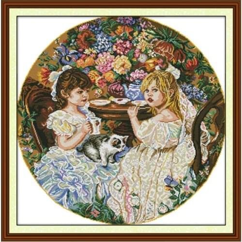 Two little girls cross stitch kit aida 14ct 11ct count print canvas cross stitches stitching needlework embroidery DIY handmade