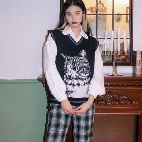 Fashion Sweater Vest Women 2021 Autumn Japan Style Vintage Animal Cat V Neck Sleeveless Pullover Waistcoat Knitted Tank Top T670