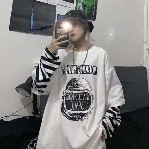 QWEEK Vintage Long Sleeve T-shirt Womens Japanese Streetwaert Striped Patchwork Tees Shirt White Top 2021 Autumn Alt Clothes