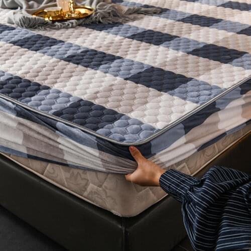 Crystal Fleece Mattress Cover Plaid Fitted Bed Sheet Quilted Soft Pad Queen King Size Elastic Band Breathable Bedspread