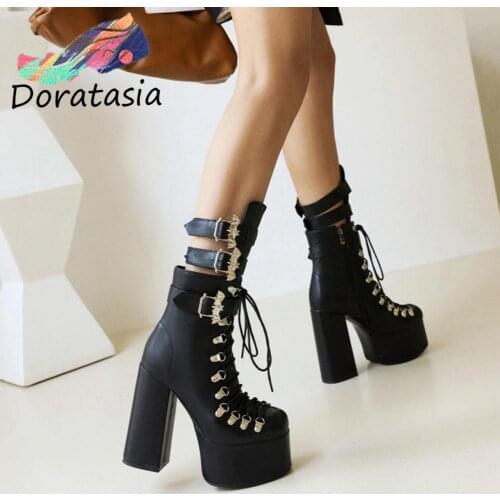 DORATASIA Punk Women Solid Buckle Lace Up Bat Decoration High Heel Plarform Women Boots 2021 Casual Trendy Luxury Winter Shoes