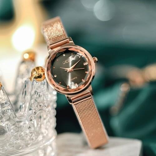 Watch schoolgirl rose gold white minimalist temperament fashion atmospheric ladies womens quartz watch