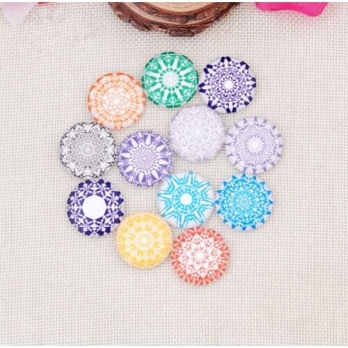 50pcs/lot different kaleidoscope Glass Cabochons Mosaic Printed Glass Dome Cabochons Mosaic Tiles for Crafts