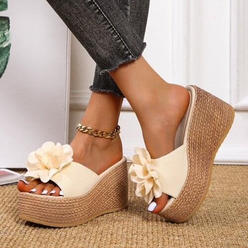 2021 New Womens Sandals Summer New Thick-soled Heighten Slope Heel Slippers Outdoor Open-toed Comfortable Casual Beach Shoes