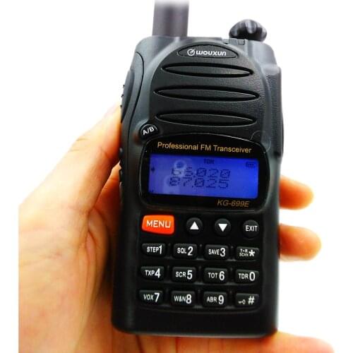 Wouxun Walkie Talkie KG-699E 66-88MHz / 136-174MHz / 400-470MHz Handheld Transceiver Two Way Radio 5W