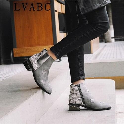 Women Ankle Мартин сапоги 2020 Autumn Female Casual Shoes Woman Flat Fashion Platform Round Toe Buckle Strap Solid Comfortable 9