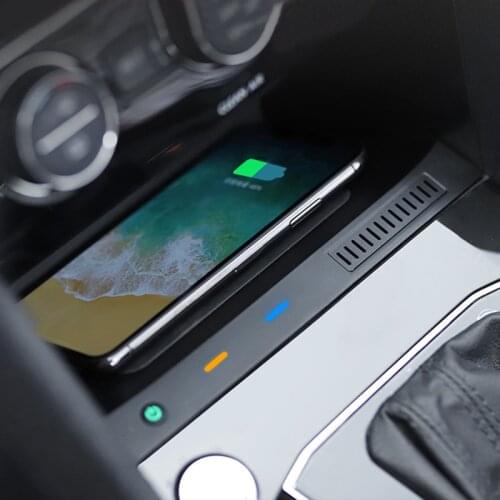 Car wireless charger for VW Tiguan MK2 Tiguan Allspace Tharu 2017 2018 2019 15W fast charging plate phone charger accessories