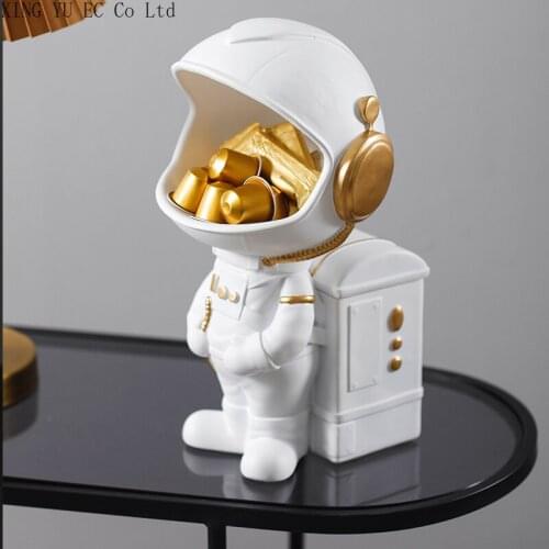 Spaceman Astronaut Decoration Storage Tissue Box Living Room Multifunctional Storage Tools Dining Table Coffee Table Decoration