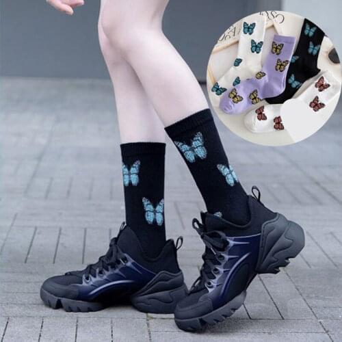 Funny Harajuku Butterfly Pattern Woman Socks Winter Autumn New Soft Cotton Long Korea Kpop Girls Socks Sokken Calcetines