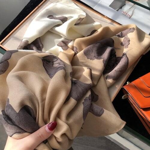 2021 Brand Autumn winter women beach quality shawl cotton scarf lady fashion scarves bandana pashmina wrap hijab muffler